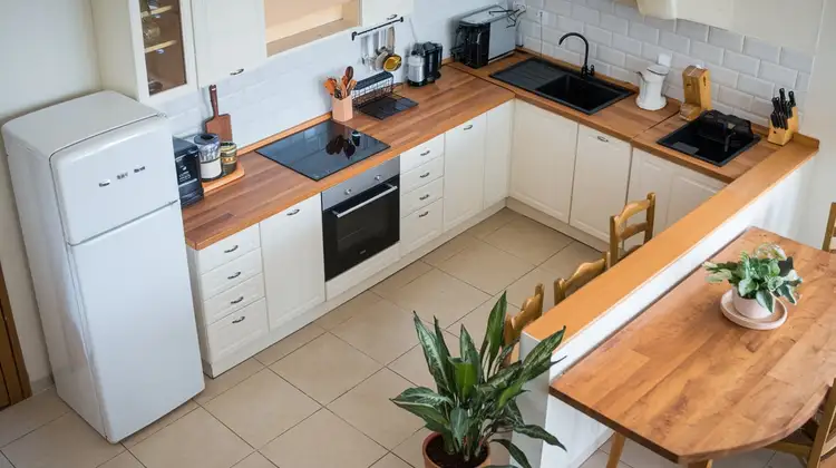 L-Shaped Modular Kitchen Designs